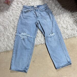 Universal Thread 90s Baggy  Light Blue Distressed Jeans
